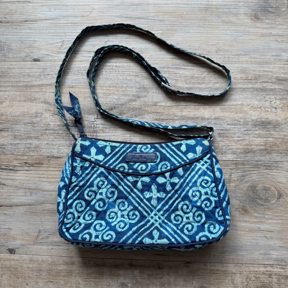 Vera Bradley Blue Quilted Crossbody Bag Pattern Print Purse Y2K Cute Small